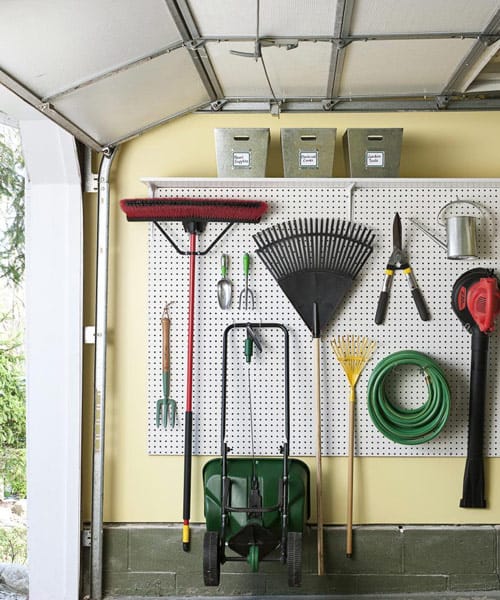 Easy Steps to an Organized Life in 31 Days: Garage (Day 24)