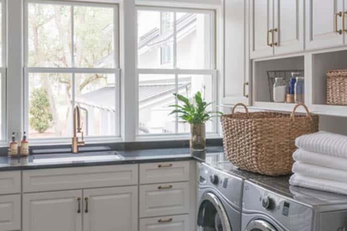 Easy Steps to an Organized Life in 31 Days: Laundry Room (Day 21) | 31Daily.com