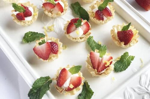 10 Minute Easy Mini Strawberry Cheesecakes in Filo Shells | 31Daily.com