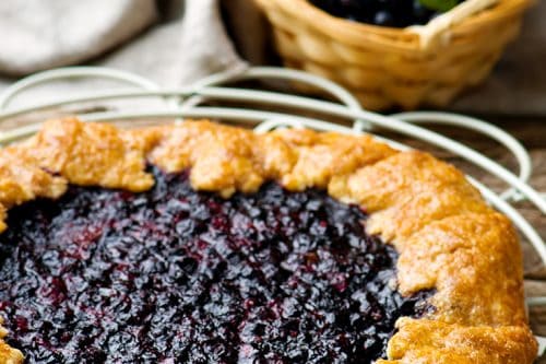 A Summer Fresh Blueberry Crostata is the Easiest Pie You'll Make | 31Daily.com