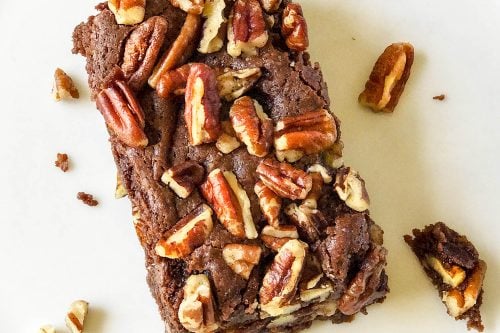Decadent Dark Chocolate Pecan Espresso Brownies | 31Daily.com