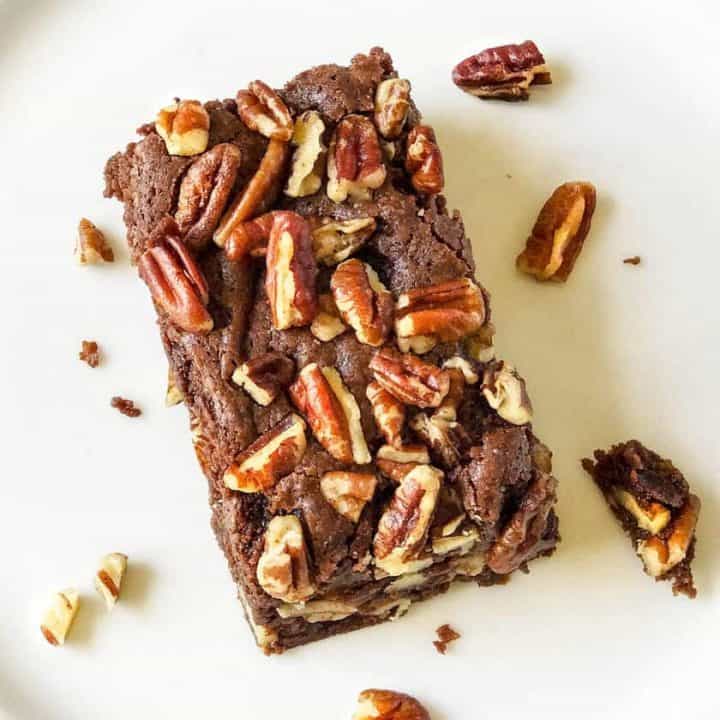 Decadent Dark Chocolate Pecan Espresso Brownies | 31Daily.com