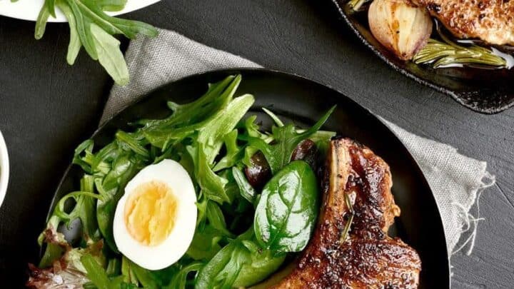 Turmeric Pork Chops for an Easy Weeknight Meal | 31Daily.com