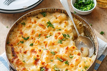 Easy Homemade Baked Mac and Cheese | 31Daily.com