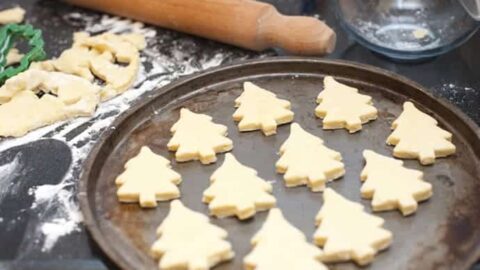 A Favorite Sugar Cookie Cutouts Recipe I Use Every Year | 31Daily.com