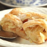Easy Apple Strudel to Share This Season | 31Daily.com