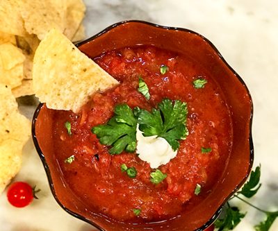 A 1 Minute Homemade Salsa Recipe with Pantry Ingredients | 31Daily.com