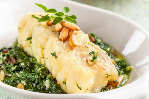 Skinny and Easy Foil Packet Cod with Greens | 31Daily.com