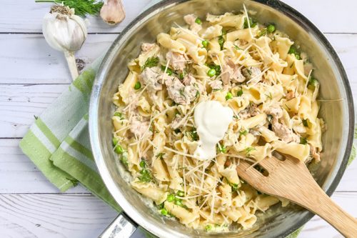 Creamy Salmon Pasta with Peas, Dill and Creme Fraîche - 31 Daily