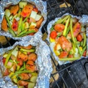 Easy Summer Sausages, Potato and Vegetable Foil Packets | 31Daily.com
