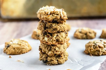 Oatmeal Bran Breakfast Cookies with Coconut and Almonds | 31Daily.com