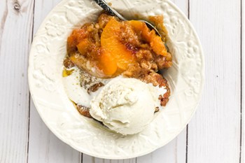 Easy Slow Cooker Peach Cobbler | 31Daily.com