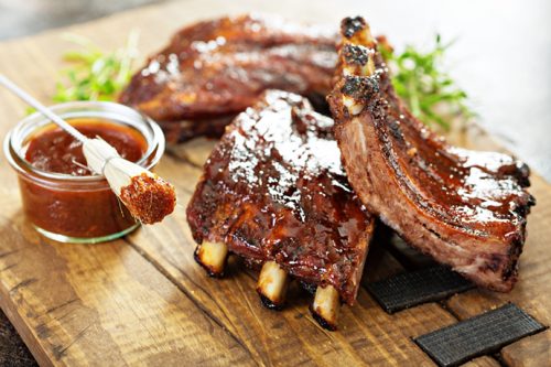 smoked ribs with barbecue sauce