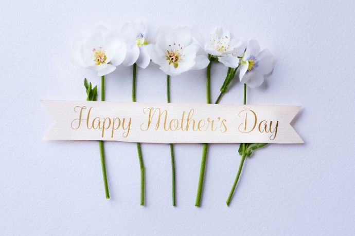 Happy Mother's Day Daisies