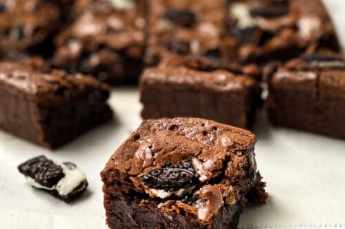 Center focus on a cut Oreo Brownie square.