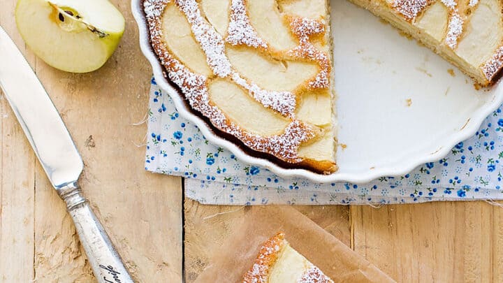 Low Fat Apple Cake