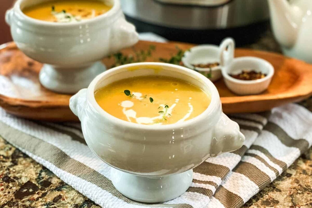 Instant Pot Butternut Squash Soup in 2 Footed Bowls