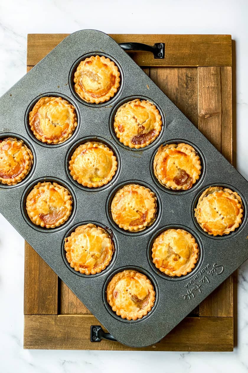 Pub Style Beef Pot Pies In Muffin Tins 31 Daily pub-style-beef-pot-pies-in-muffin-tins-31-daily