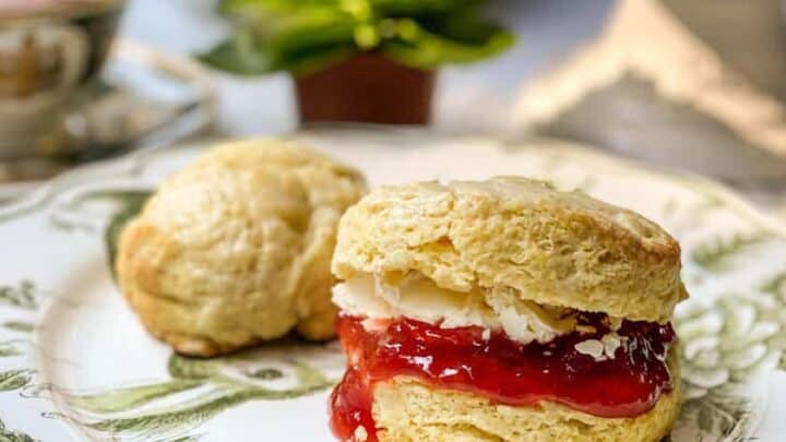 Closeup view of Irish Scone on a Green and White Plate