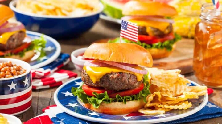 Easy Memorial Day Recipes with burgers, beans, salads, desserts and more.
