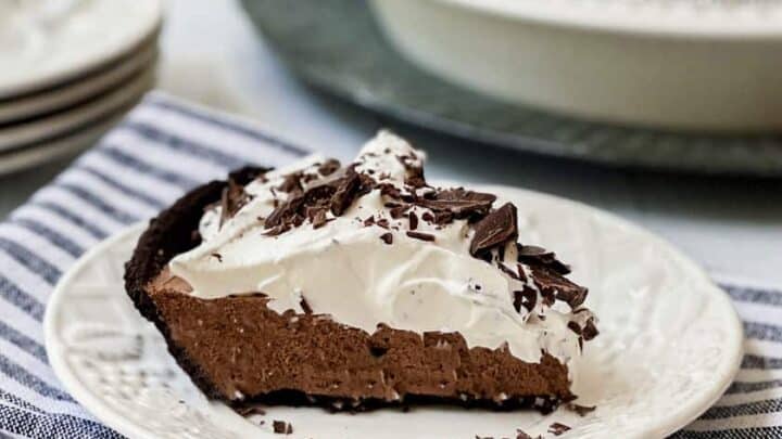 Side view of a slice of Chocolate Pie