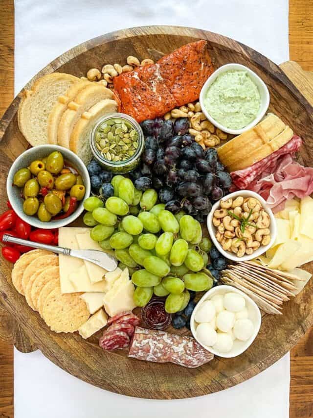 Easy mediterranean charcuterie board 31 daily
