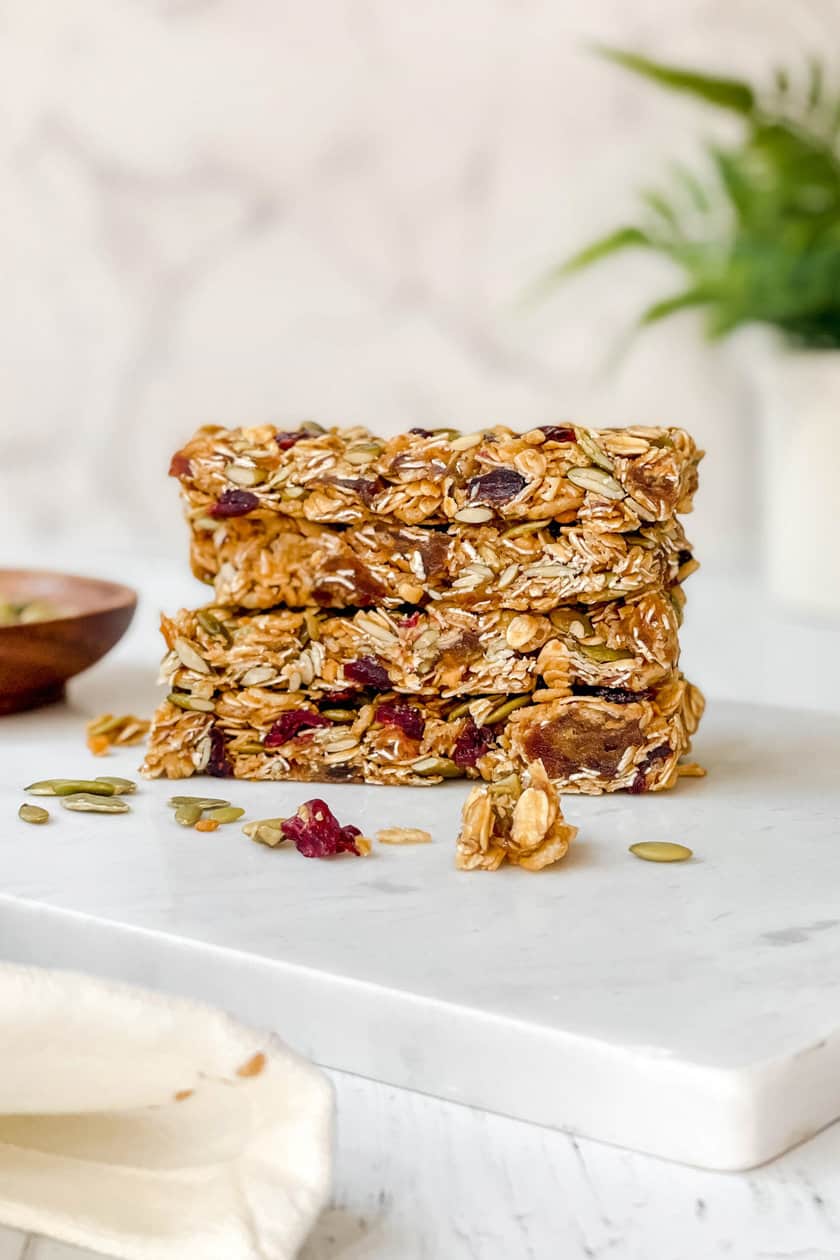 Healthy Chewy Granola Bars with Dates and Pumpkin Seeds 31 Daily